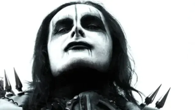 Dani Filth diz que próximo álbum do Cradle Of Filth será mais pesado e intenso