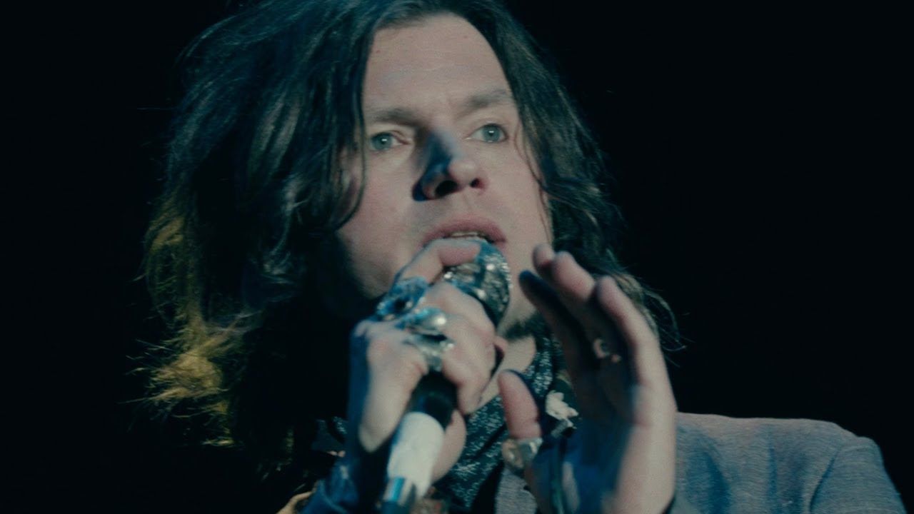 Rival Sons planeja próximo álbum mais cru e direto, revela Jay Buchanan