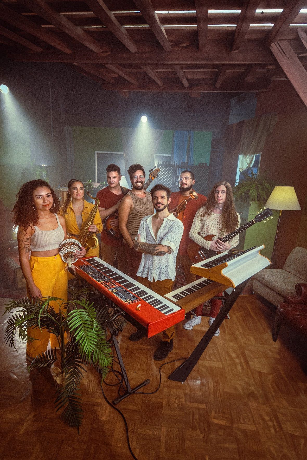 Silibrina leva o espetáculo Sonambulando à Casa Natura Musical com participação de Antônio Nóbrega