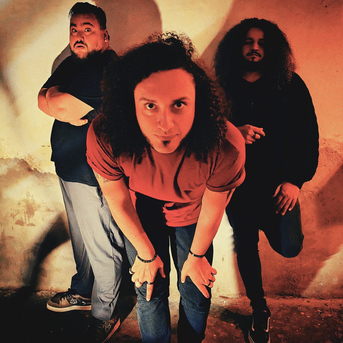 OVM aborda saúde mental em “Depois?” com estética grunge e pós-punk