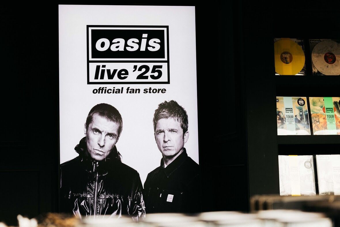 Fan store oficial do Oasis chega em São Paulo antes dos shows da turnê Live ‘25