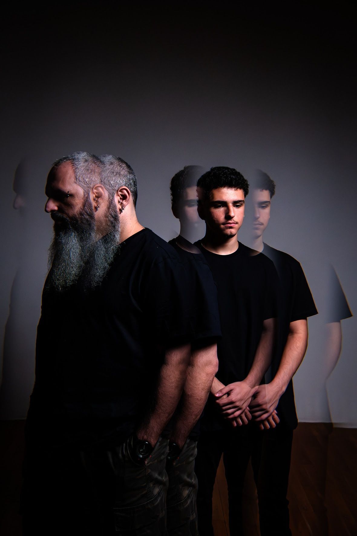 Hungrs celebra um ano de Simbiose com edição especial e faixa inédita “Negative Abyss”