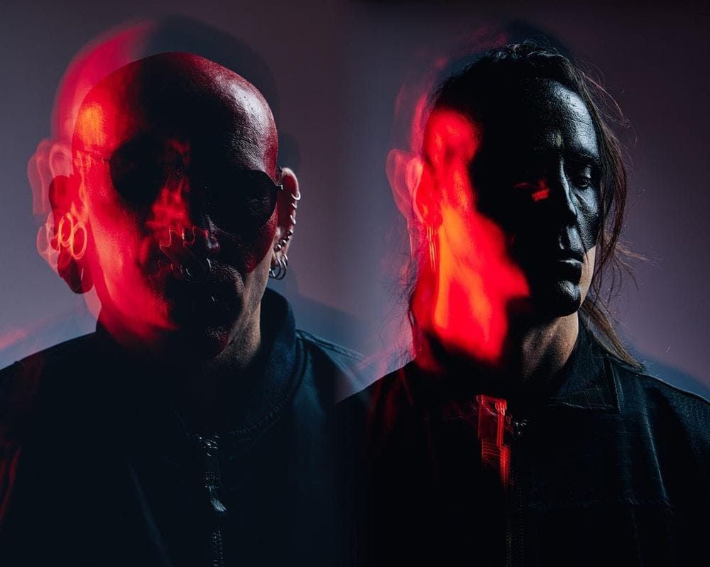 Moaan Exis reforça identidade industrial e cyberpunk com o EP “Unpredictable”