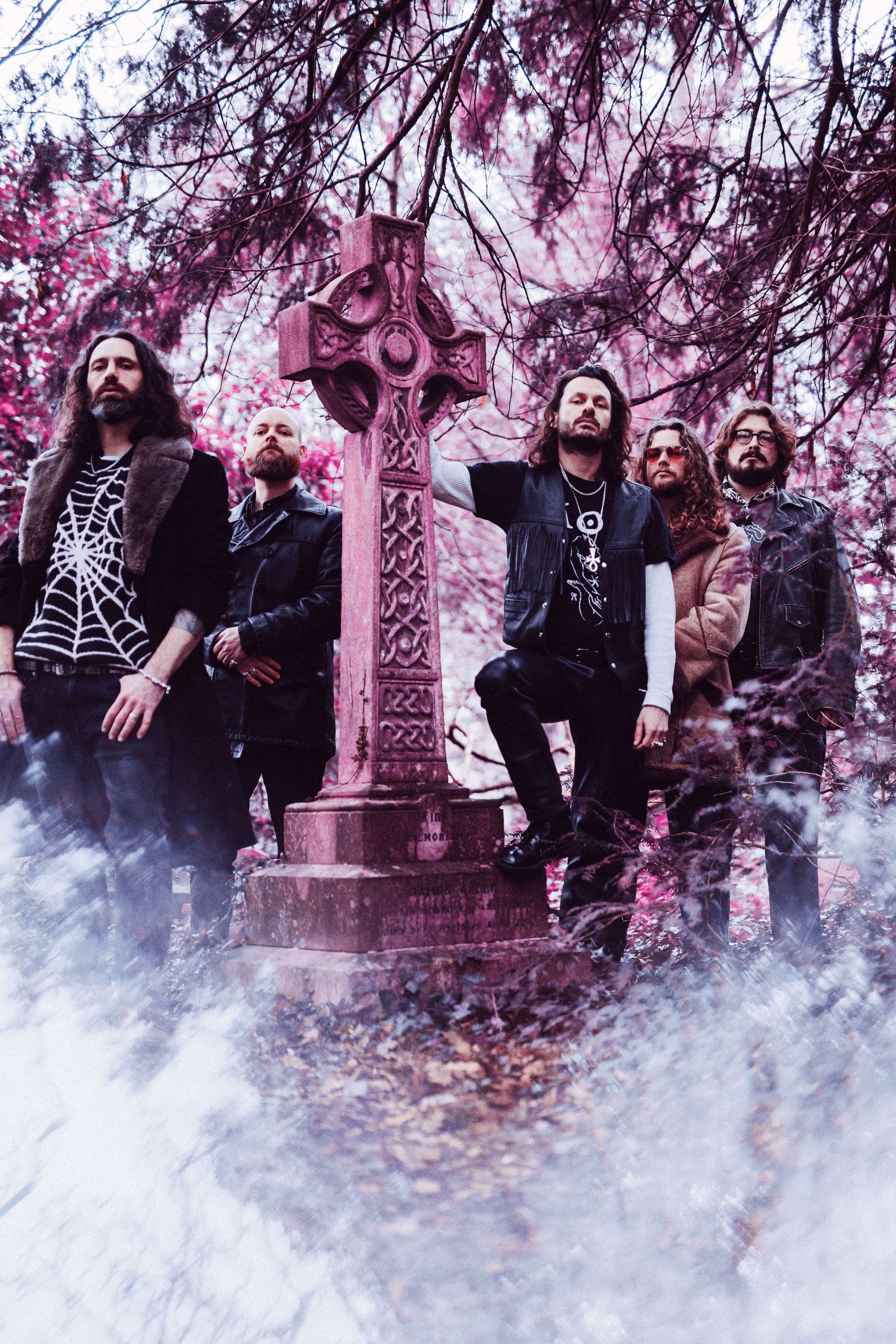Green Lung homenageia a macabra Necropolis Railway no novo single 