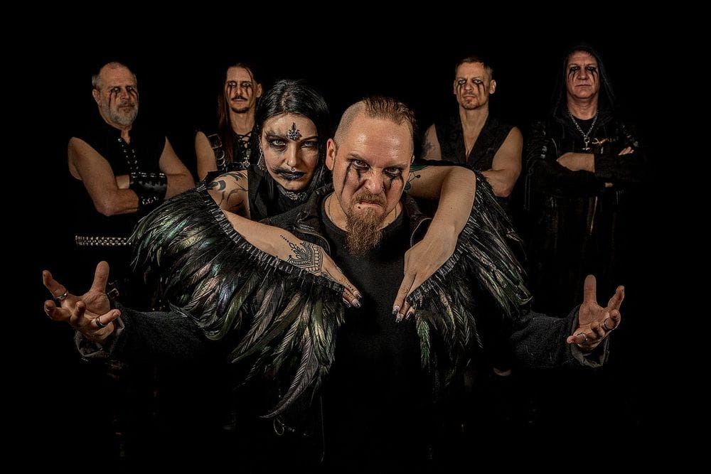 Hel’s Throne mistura metal sinfônico, mitologia nórdica e atmosfera cinematográfica em “Northwind Ch