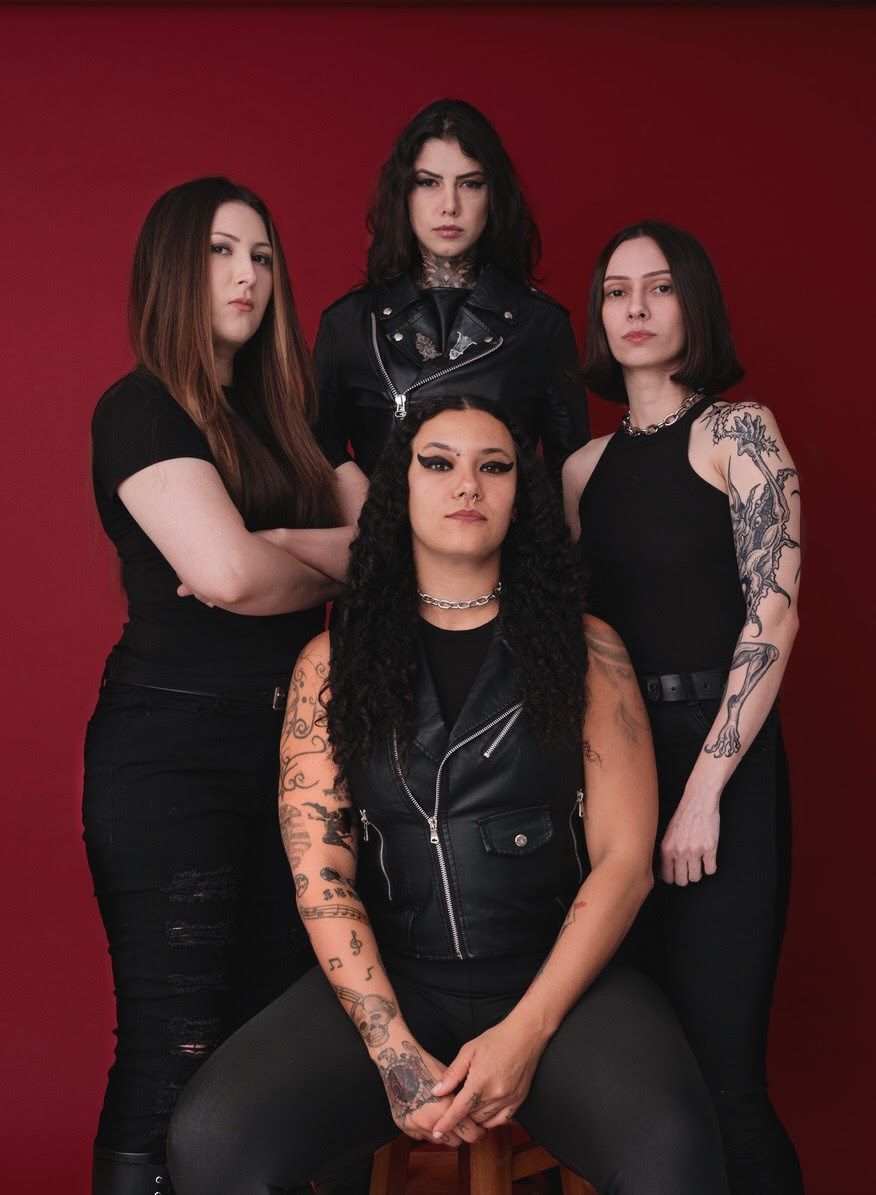 Crypta anuncia Victoria Villarreal como guitarrista permanente