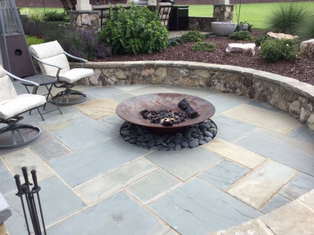 Fireplaces and Firepits 11