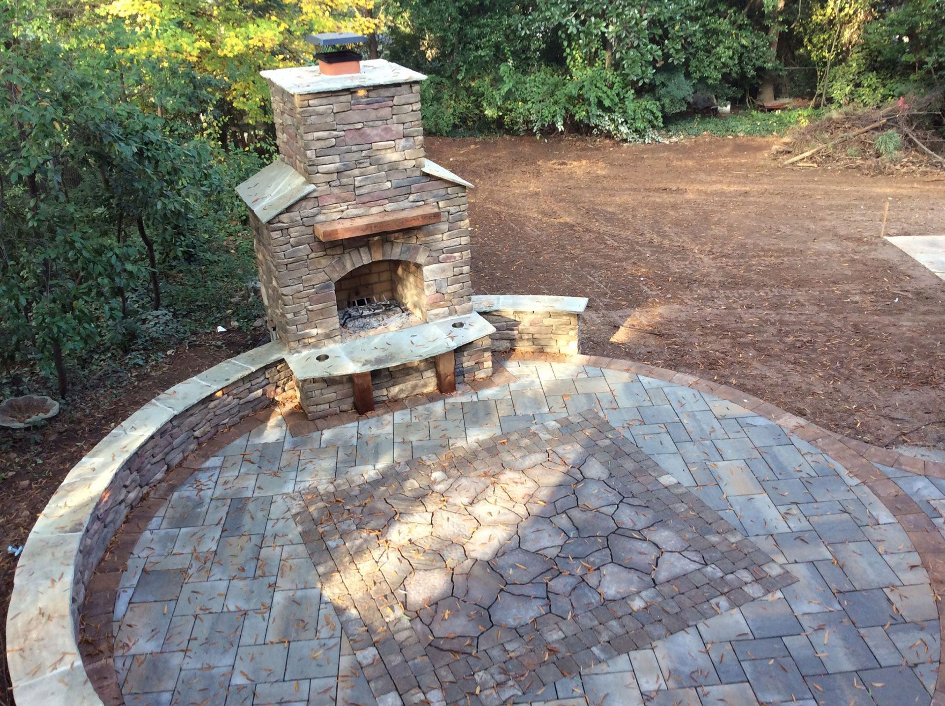 Fireplaces and Firepits 18