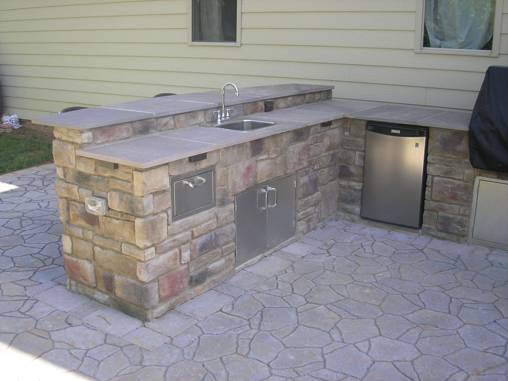 Outdoor Kitchens 12