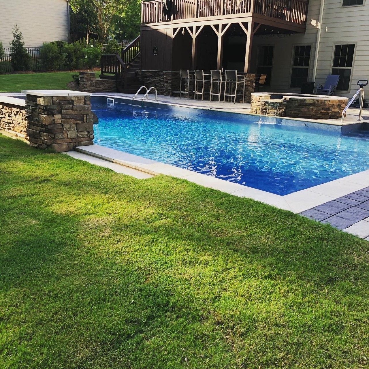 Pool and Water Features 27