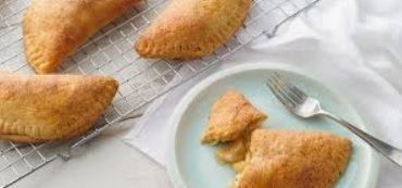 apple pie turnovers