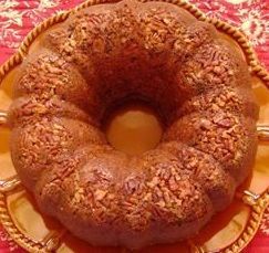 praline bundt cake