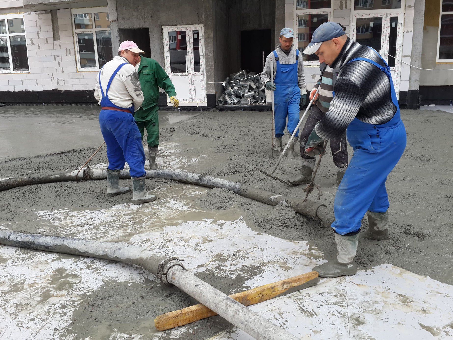 Бетонная стяжка кровли паркинга