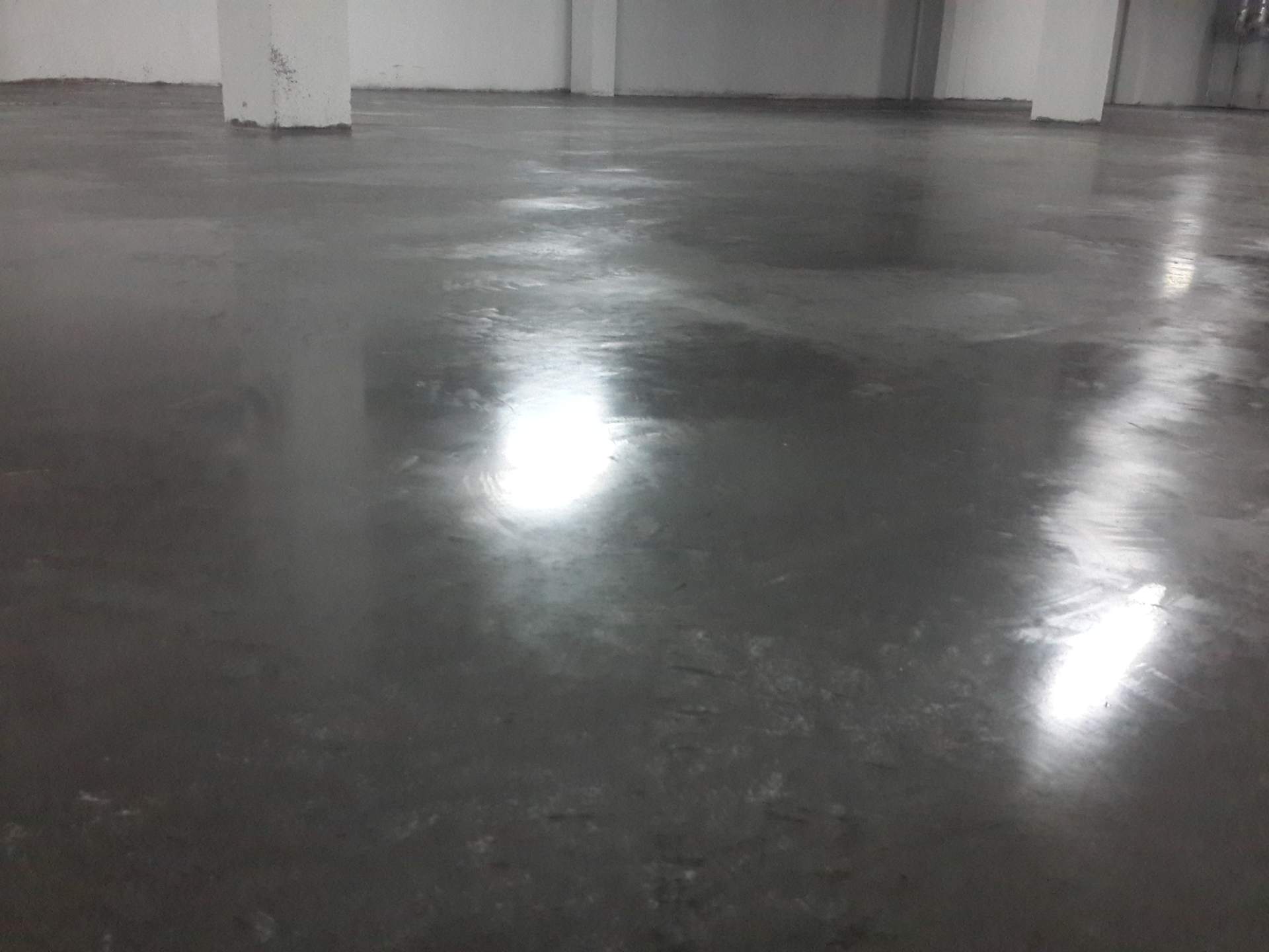 Лакировка паркинга, бетонные полы