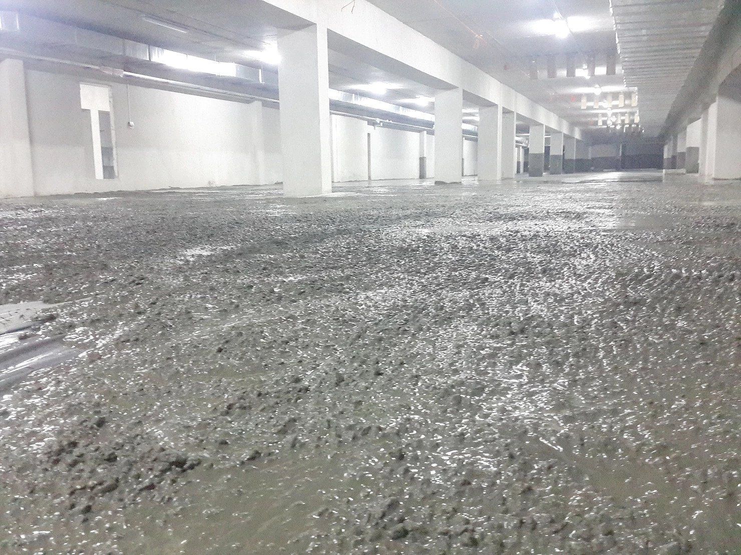 Черновой бетонный пол