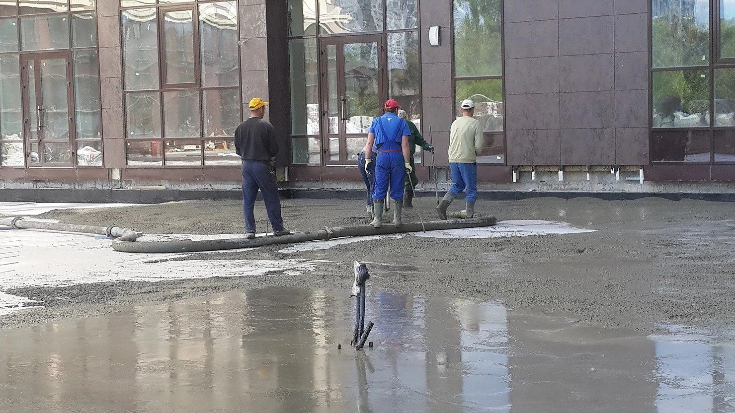 Заливка кровли паркинга