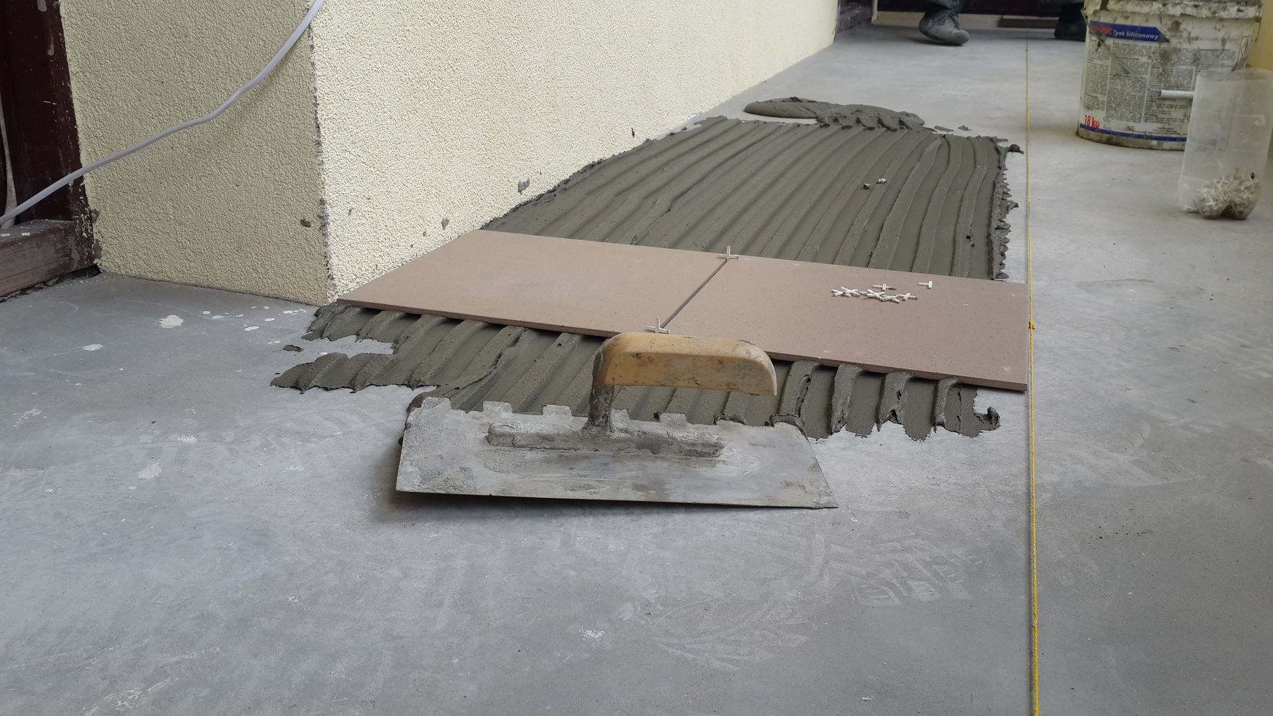 Укладка плитки в Ликоград