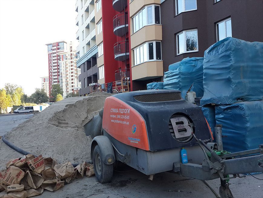 Стяжка 10 секция второй дом, р-й Теремки