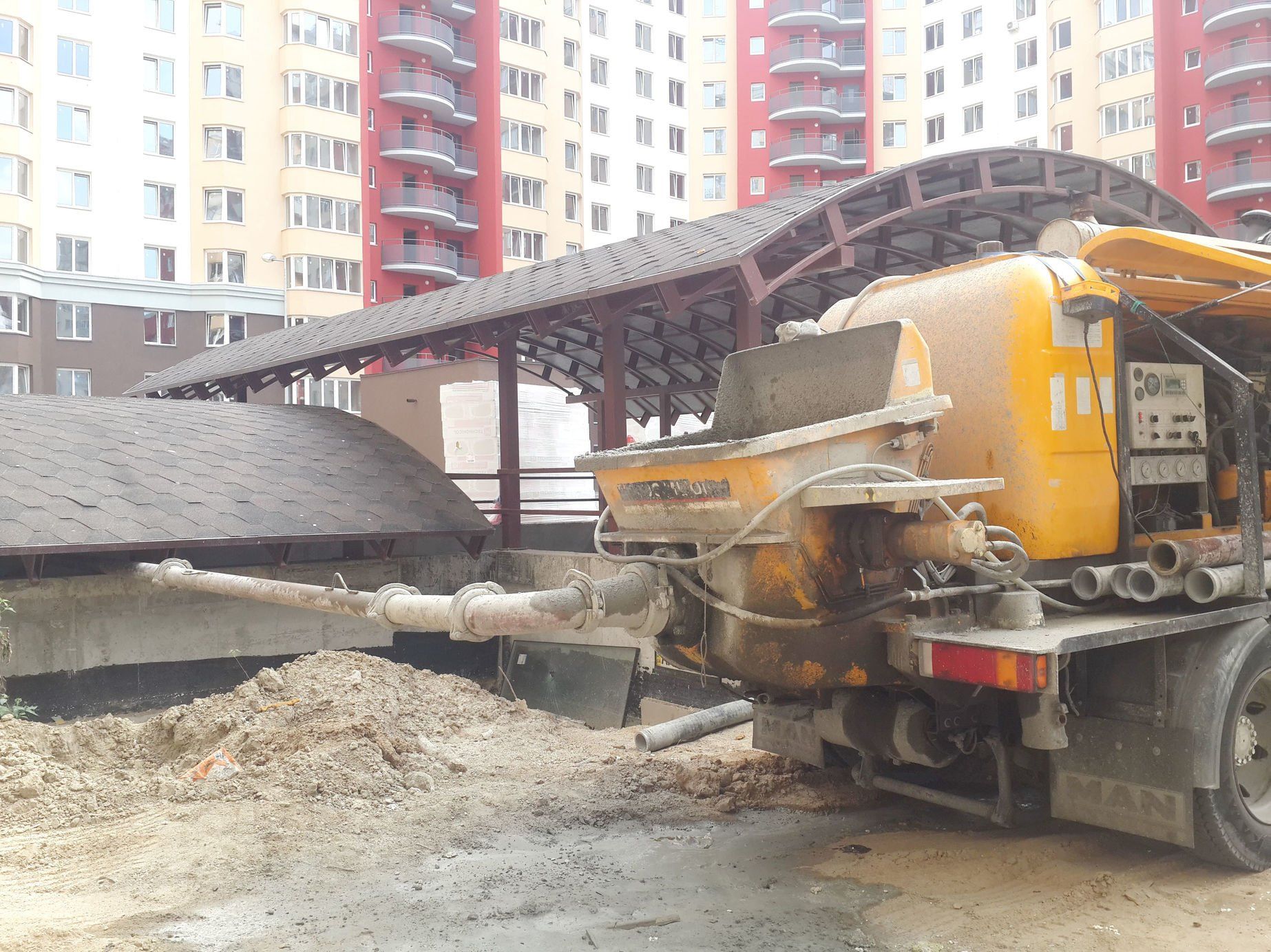 Черновой бетонный пол