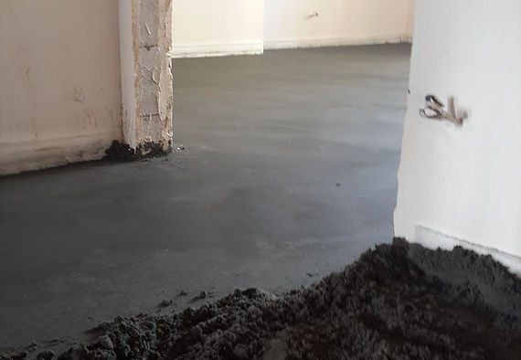 Стяжка  на этажах ЖК Венеция