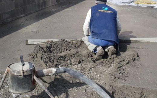 Машинная стяжка пола в Киеве