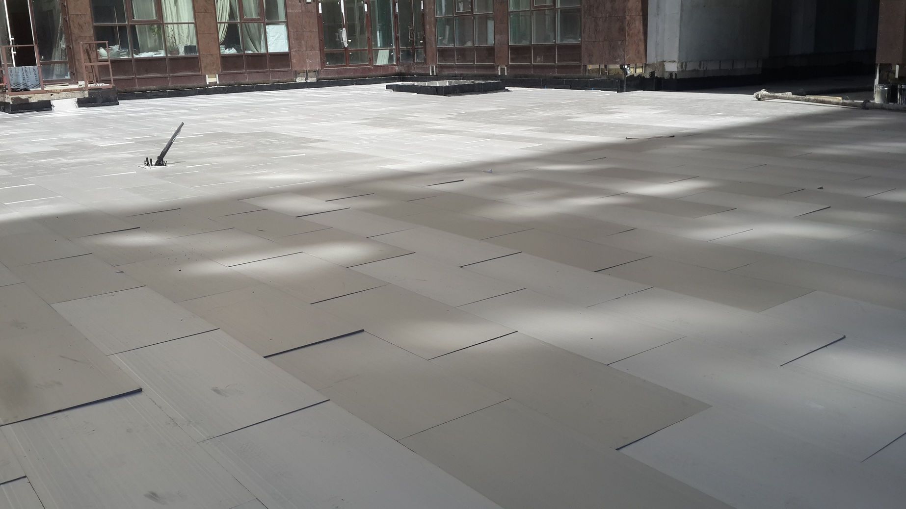 Обустройство кровли паркинга, гидроизоляция