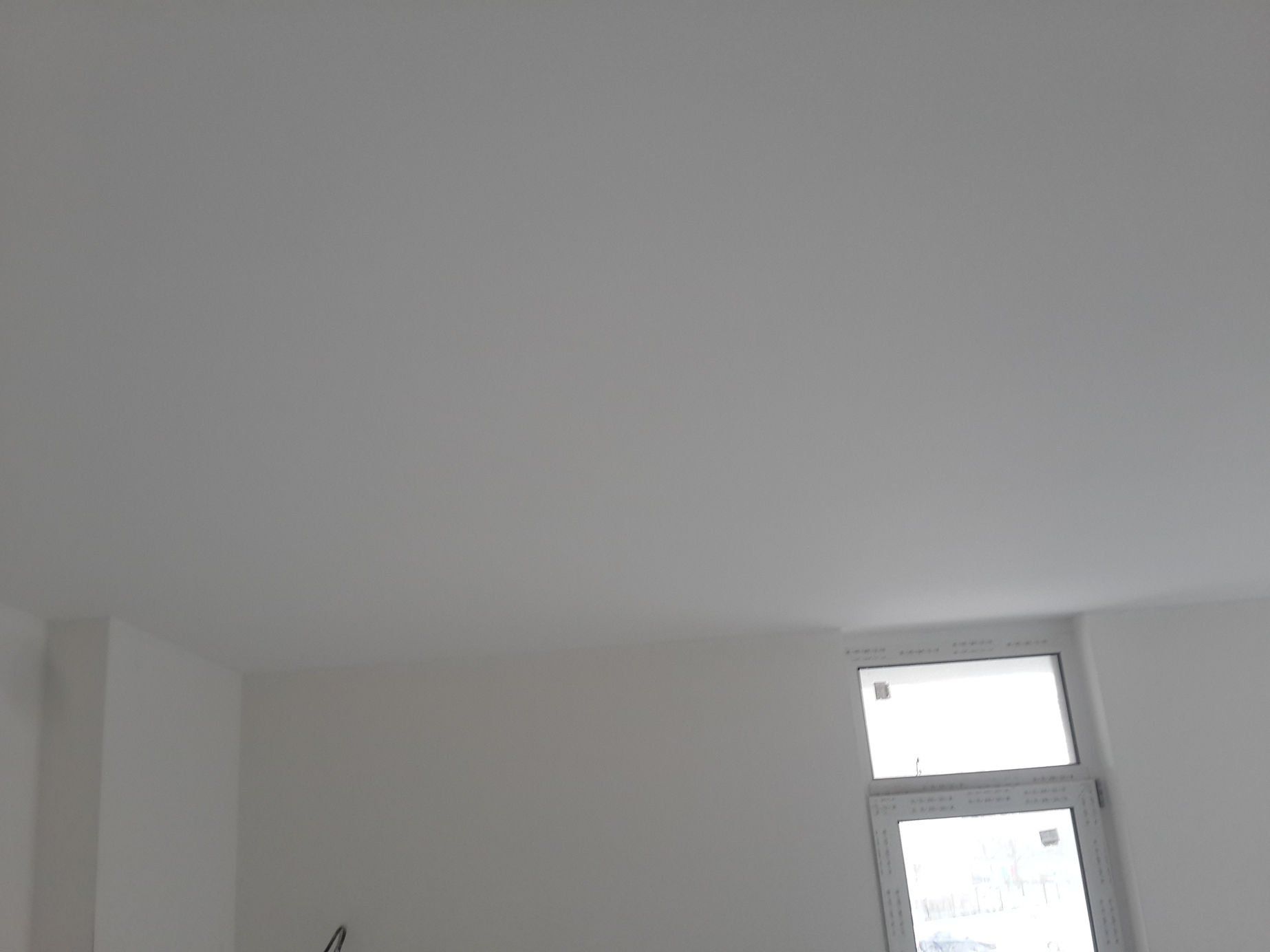 Покраска стен отеля