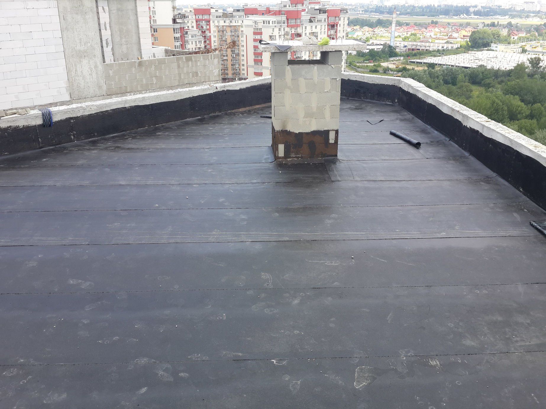 Лико-Град, кровля