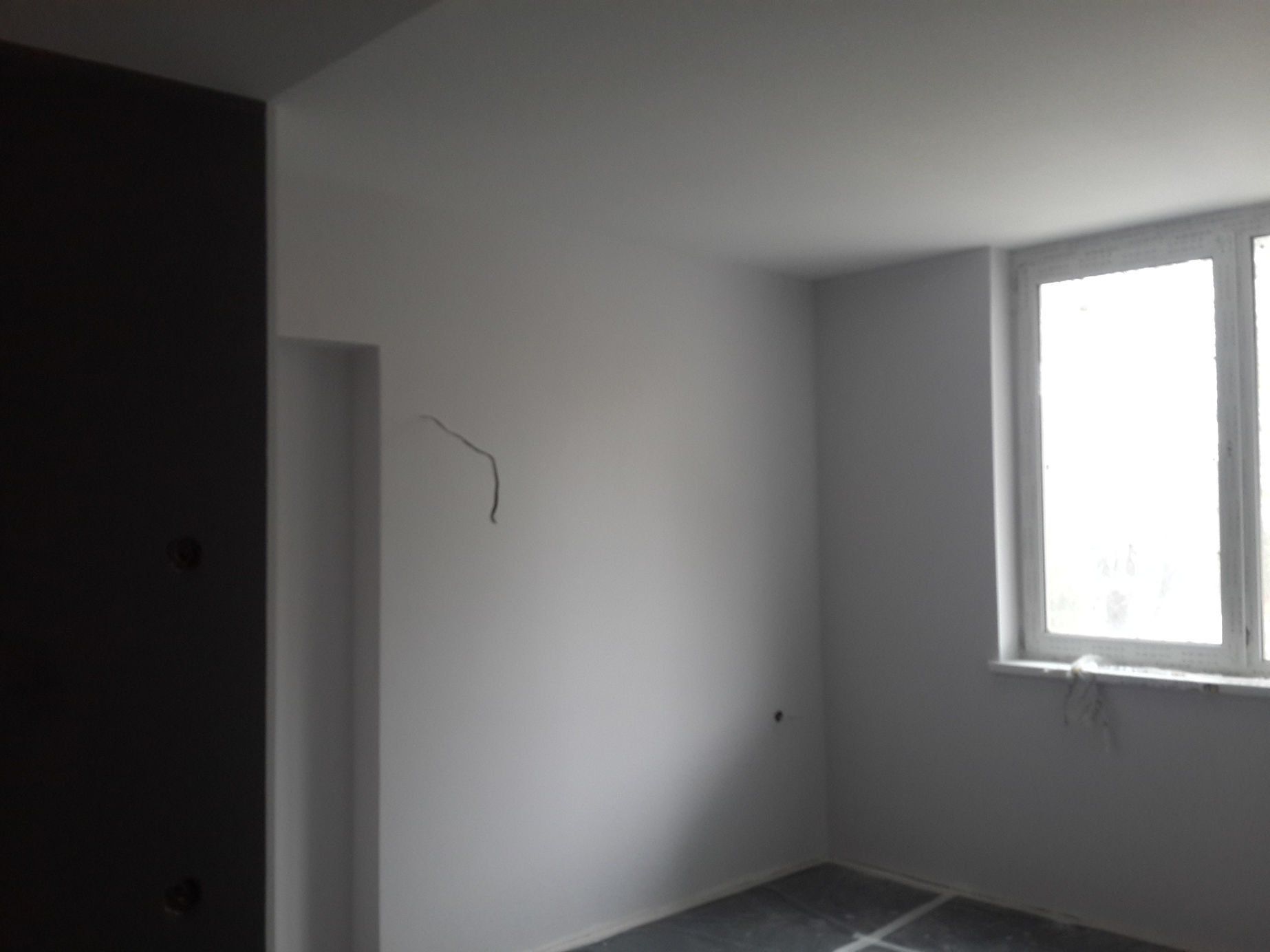 Покраска стен отеля