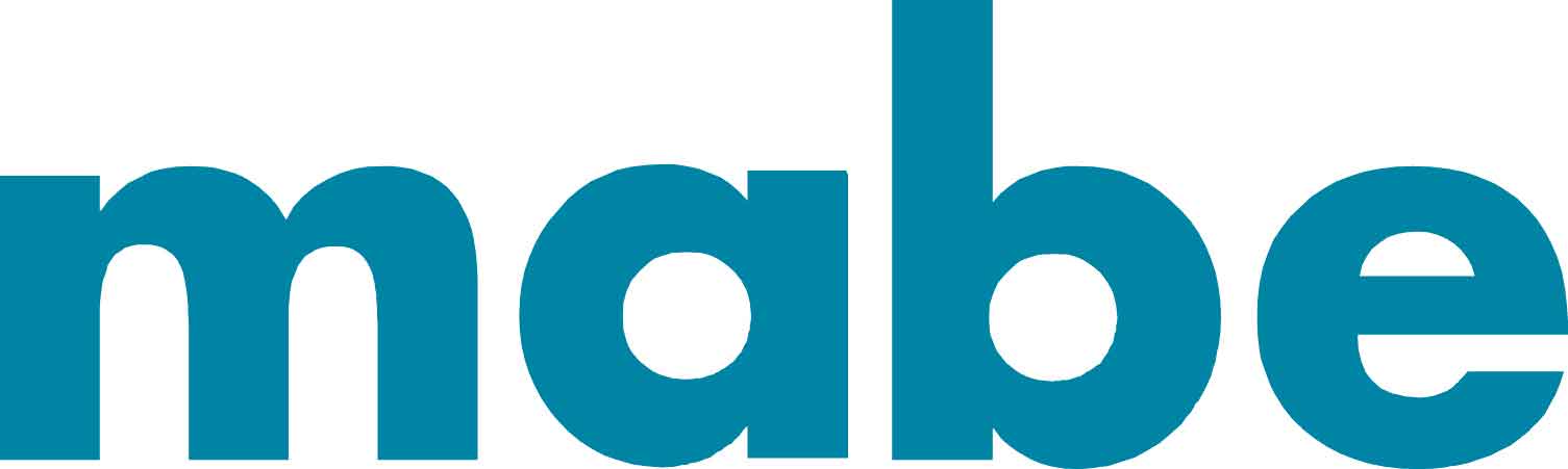 Un logotipo de Mabe azul sobre un fondo blanco