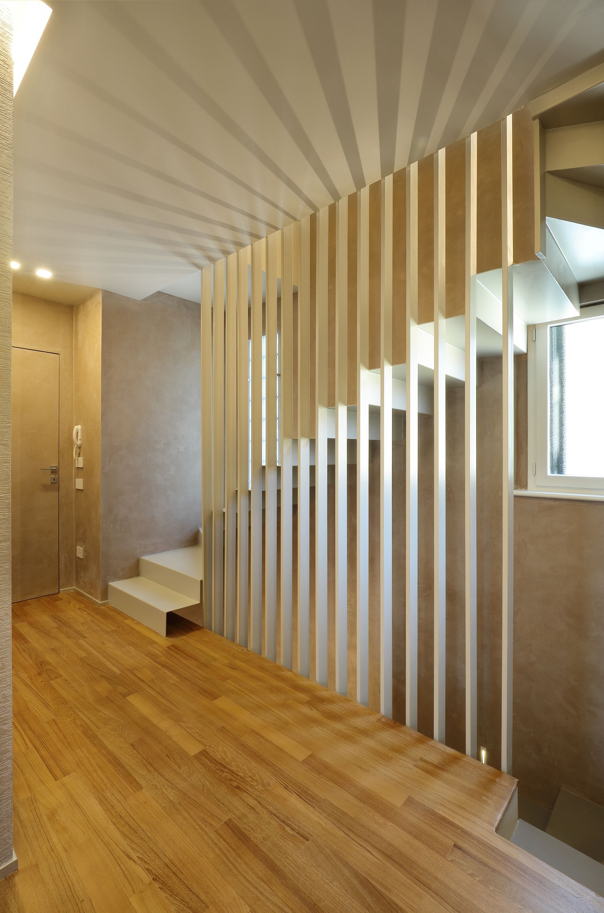 scala in legno e resina ristrutturazione  ArtéNworK Desio Milano Monza