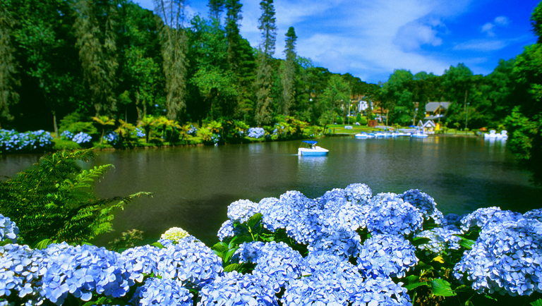 O Lago Negro, em Gramado (RS), é um dos locais mais visitados da Serra Gaúcha. Crédito: Arquivo MTur
