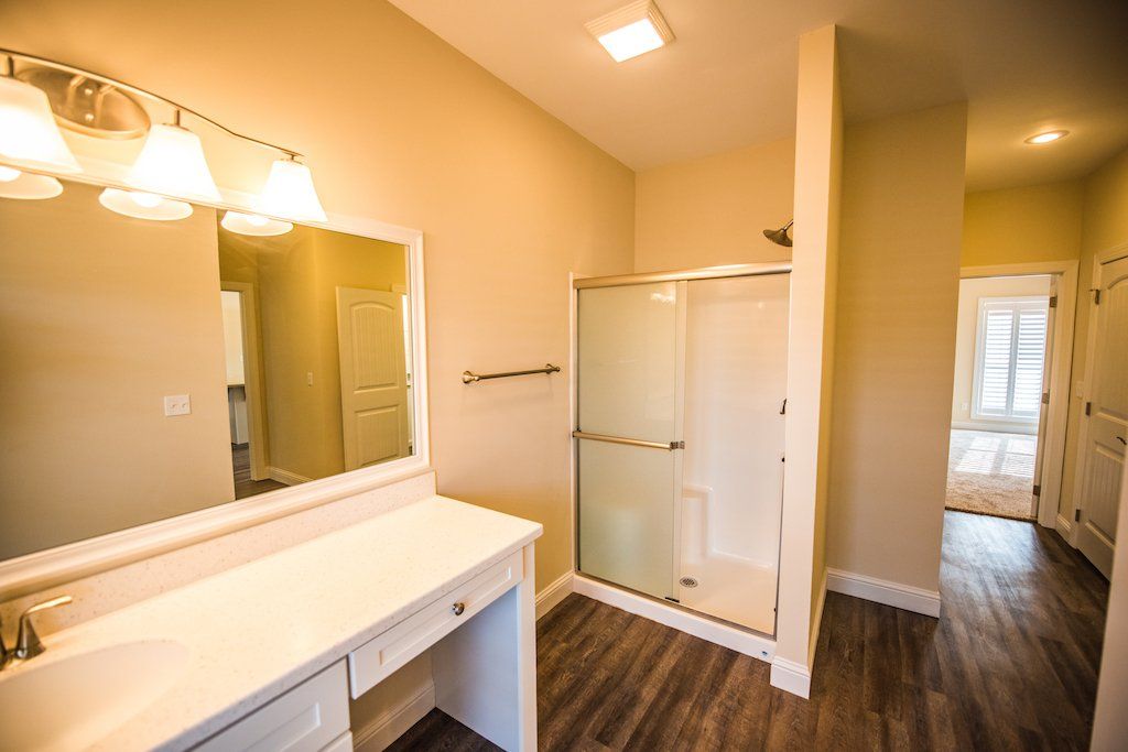 07 Liberty Point Bathroom2