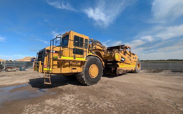 CAT 633G Elevating Scraper