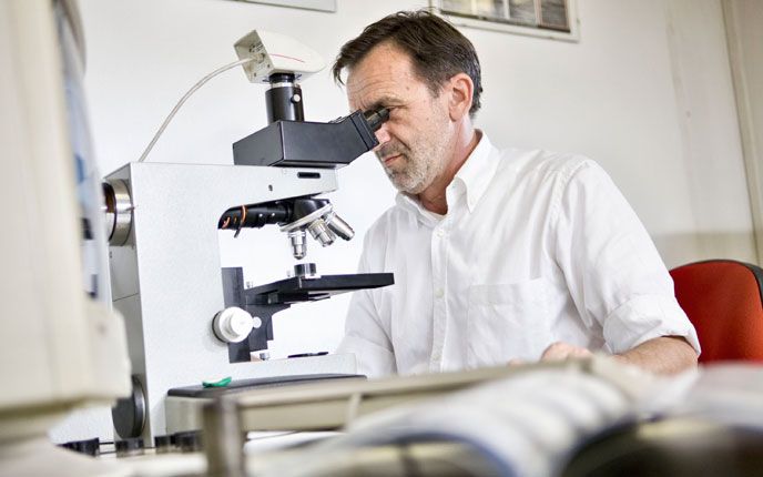 analisi metalli Laboratorio metallografico Tecma Brescia