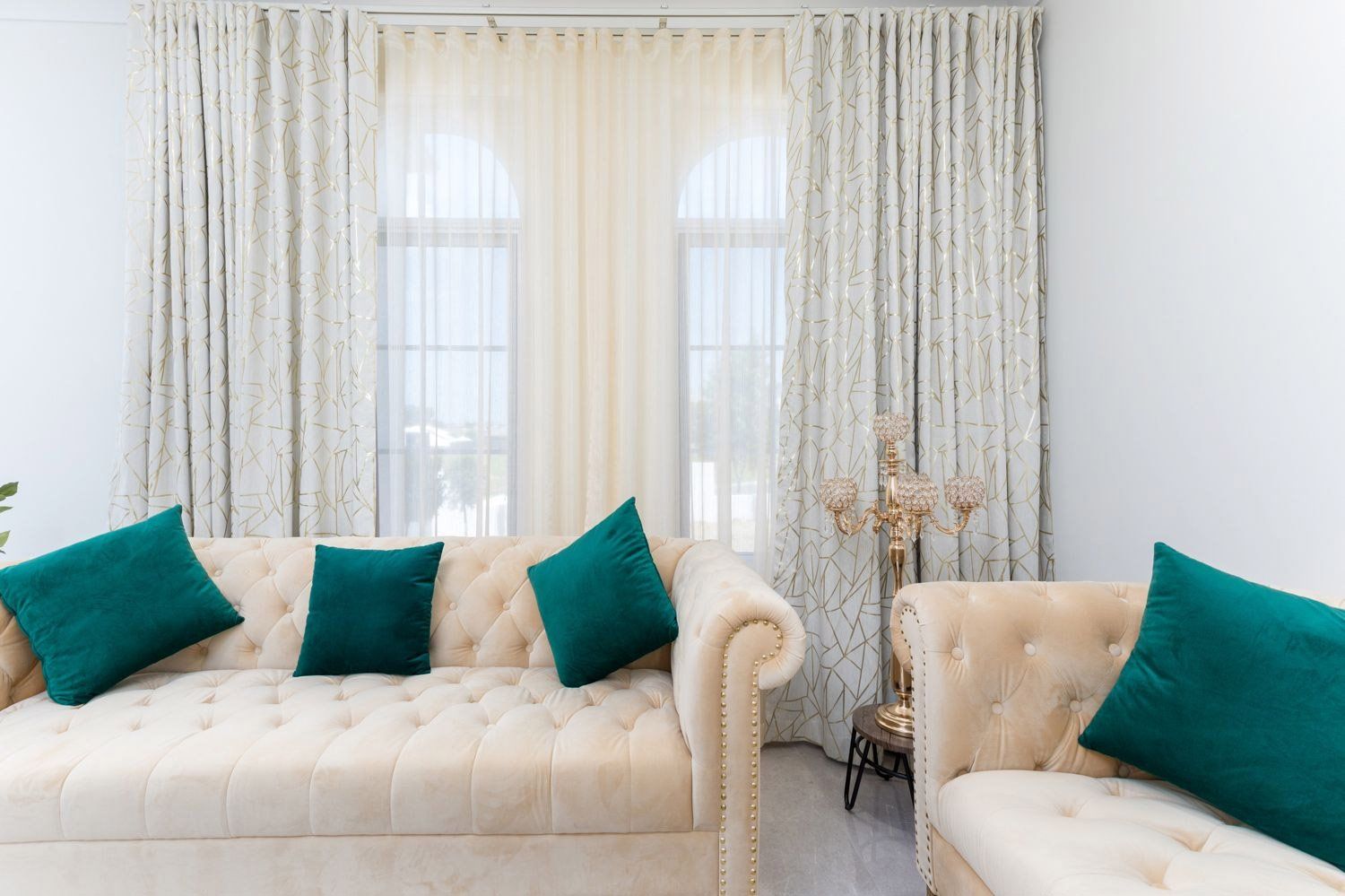 Miss Curtains Gold Coast | Mobile Curtain Services | Custom Made ...