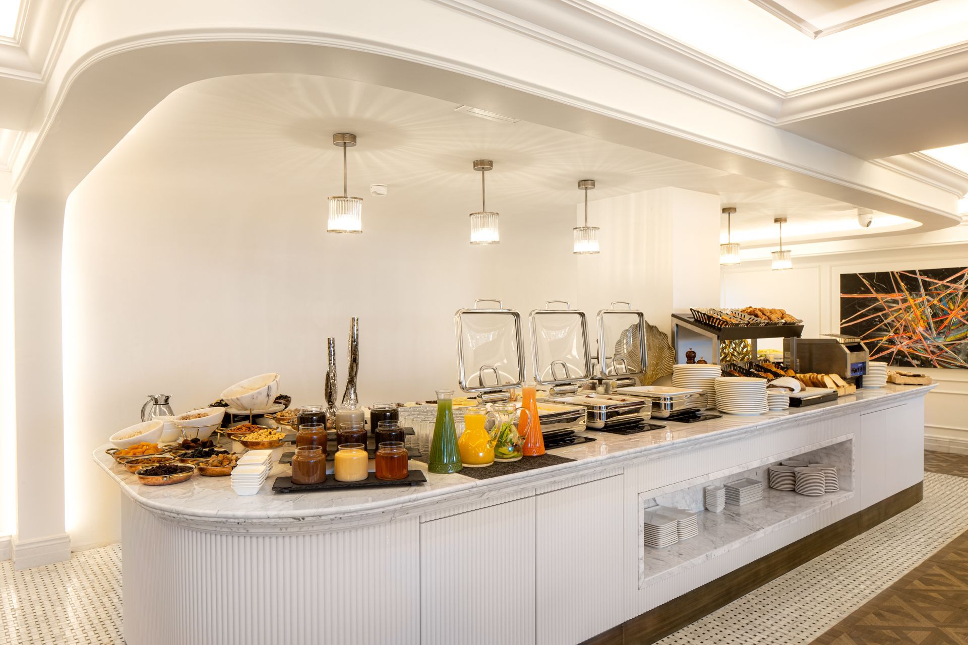 Mula Hotel, Restoran