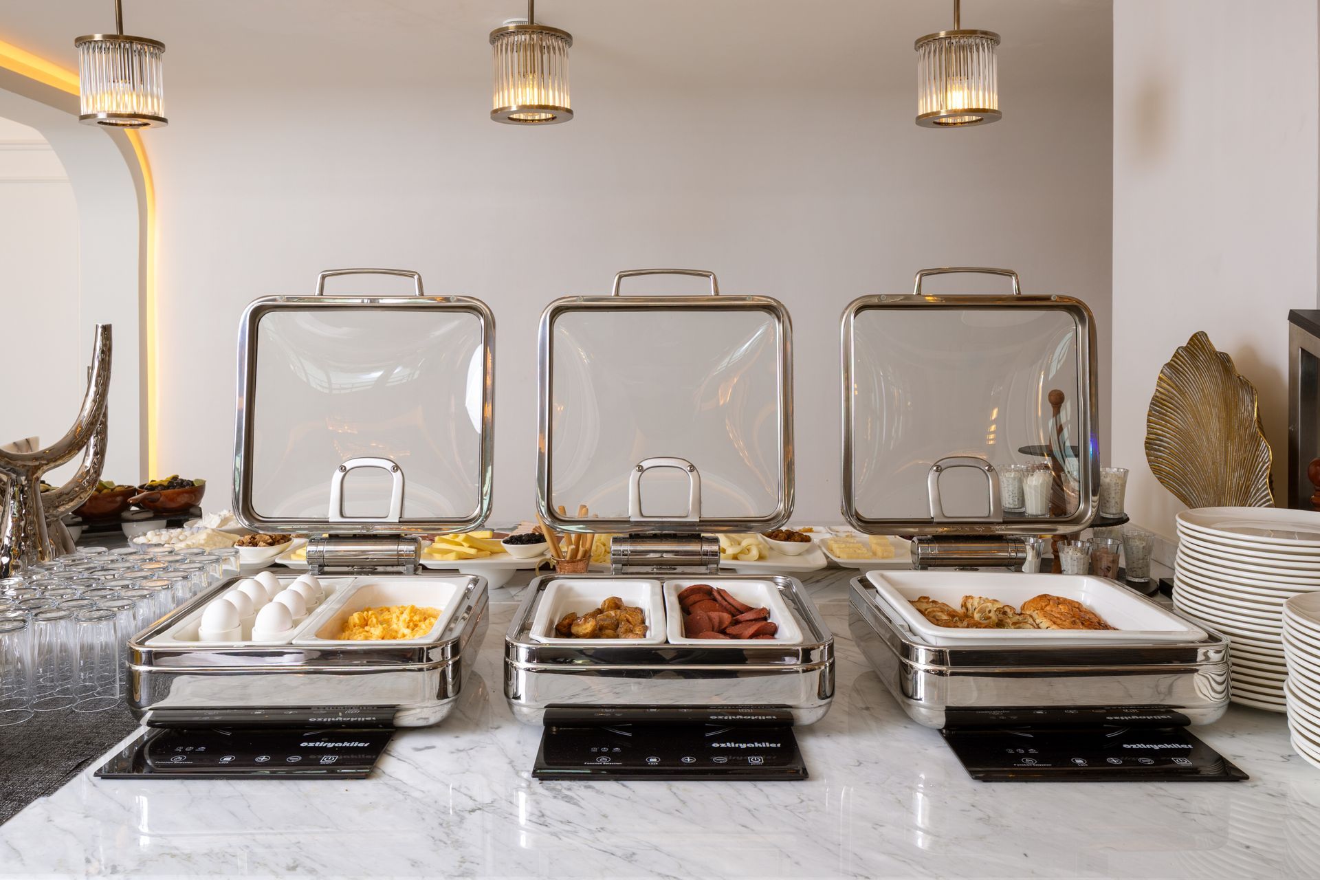 Mula Hotel, Restoran