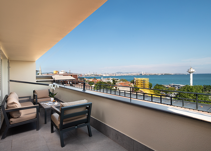 Mula hotel, Landcape