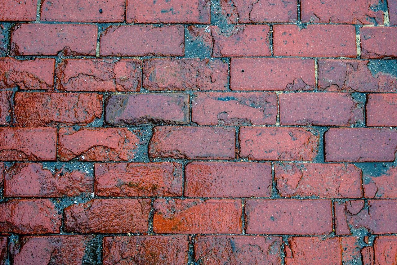 how to install brick cladding