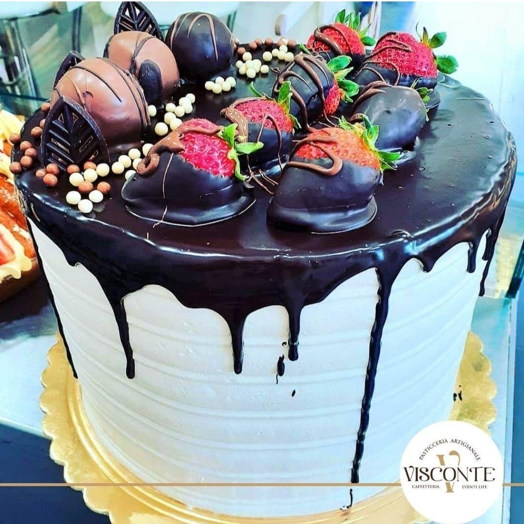 torta fragole e cioccolato