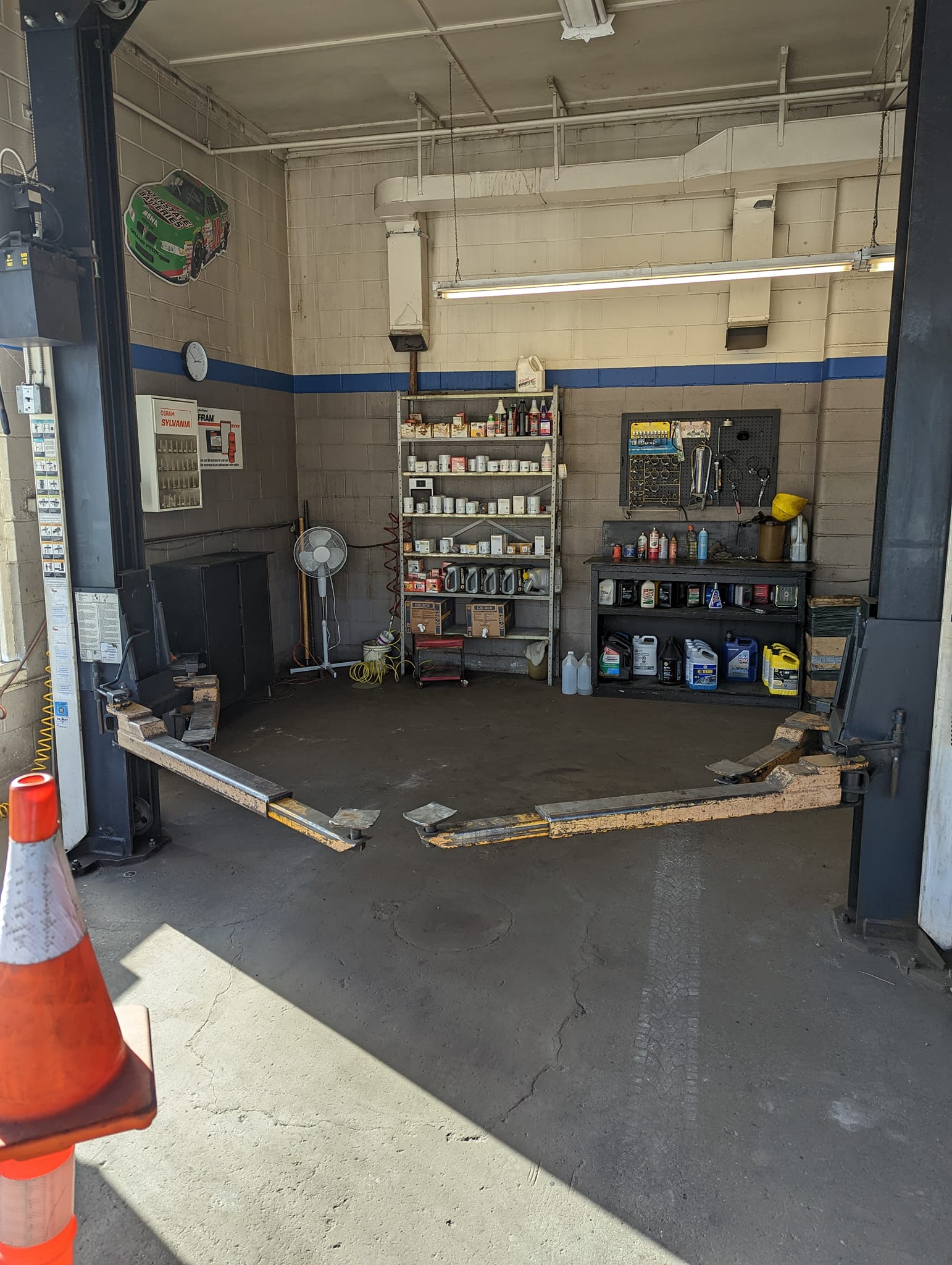 photo of Lakeshore Auto repair shop in Kelowna hoist