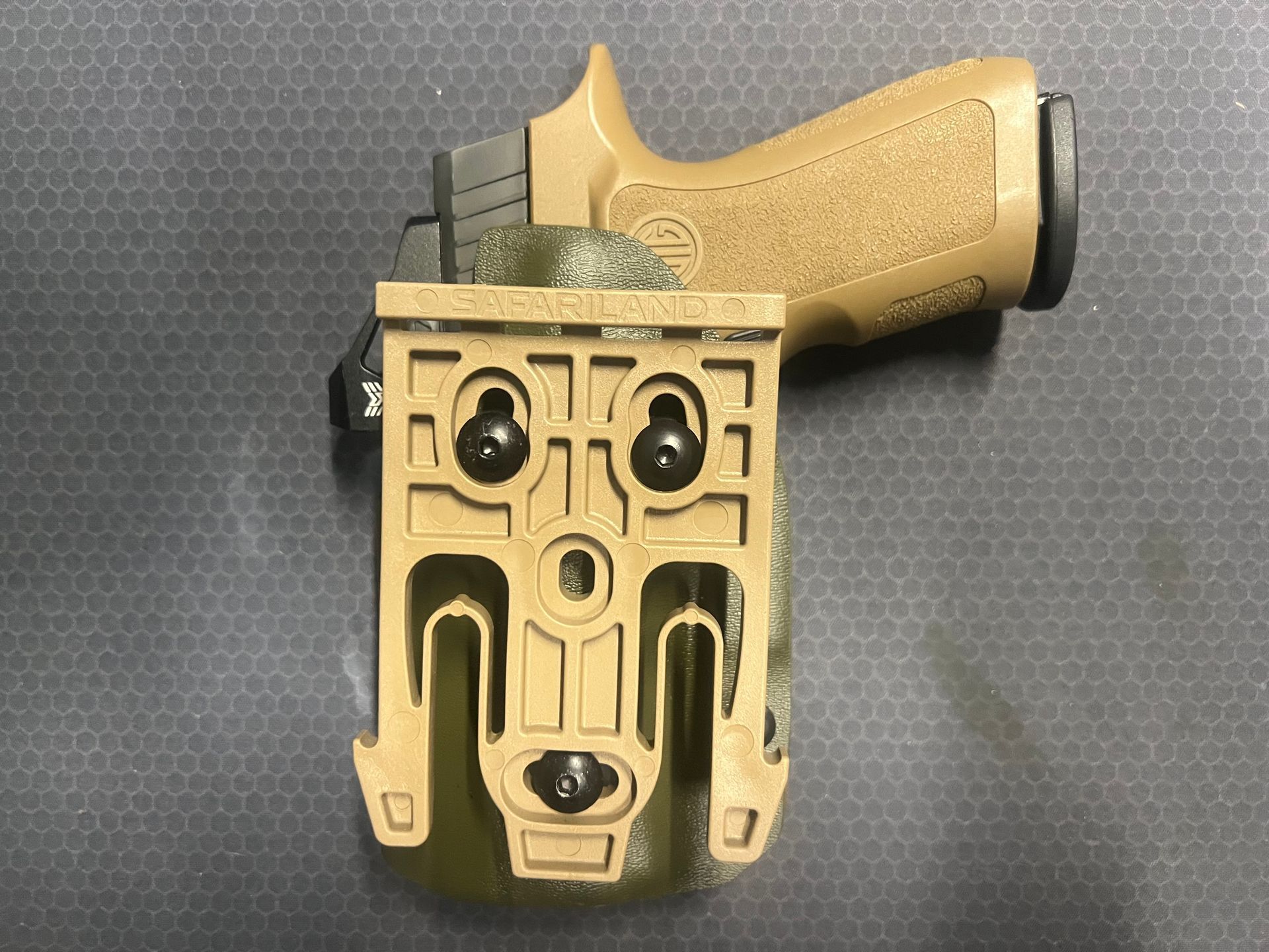 Custom Kydex Holster Safariland QLS Kit