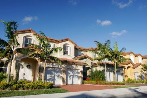 Miami Beach —Residential Houses in Miami, FL