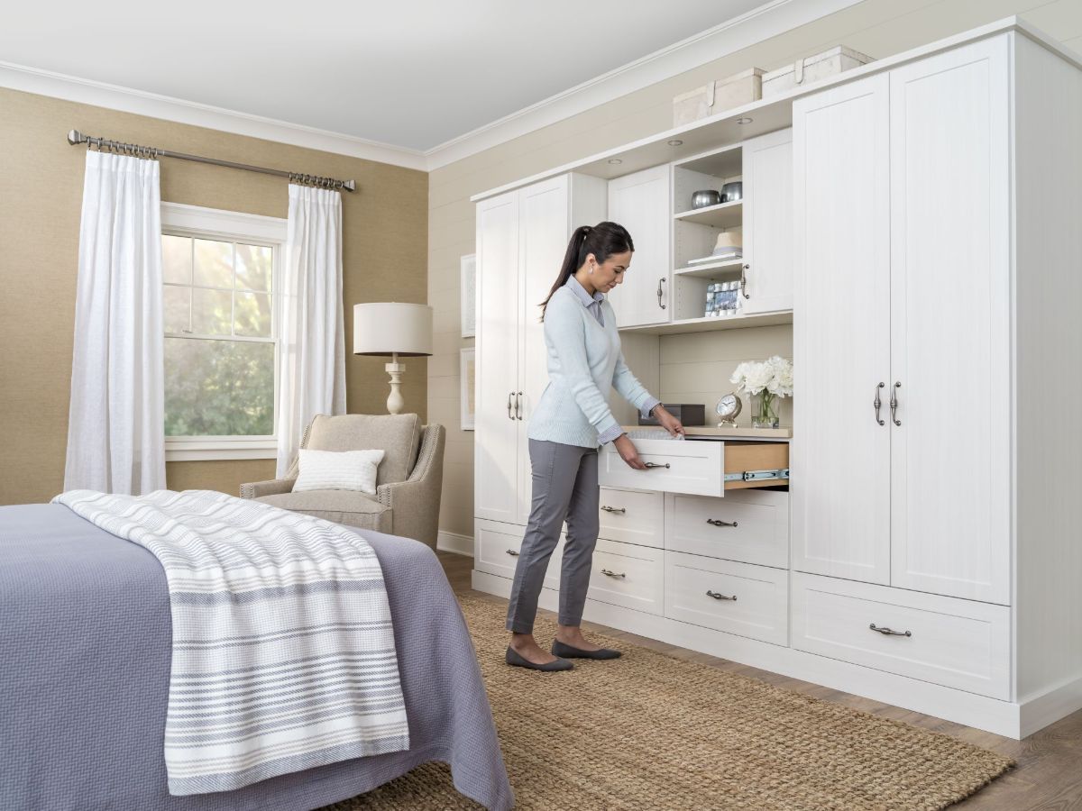 Custom Closet System