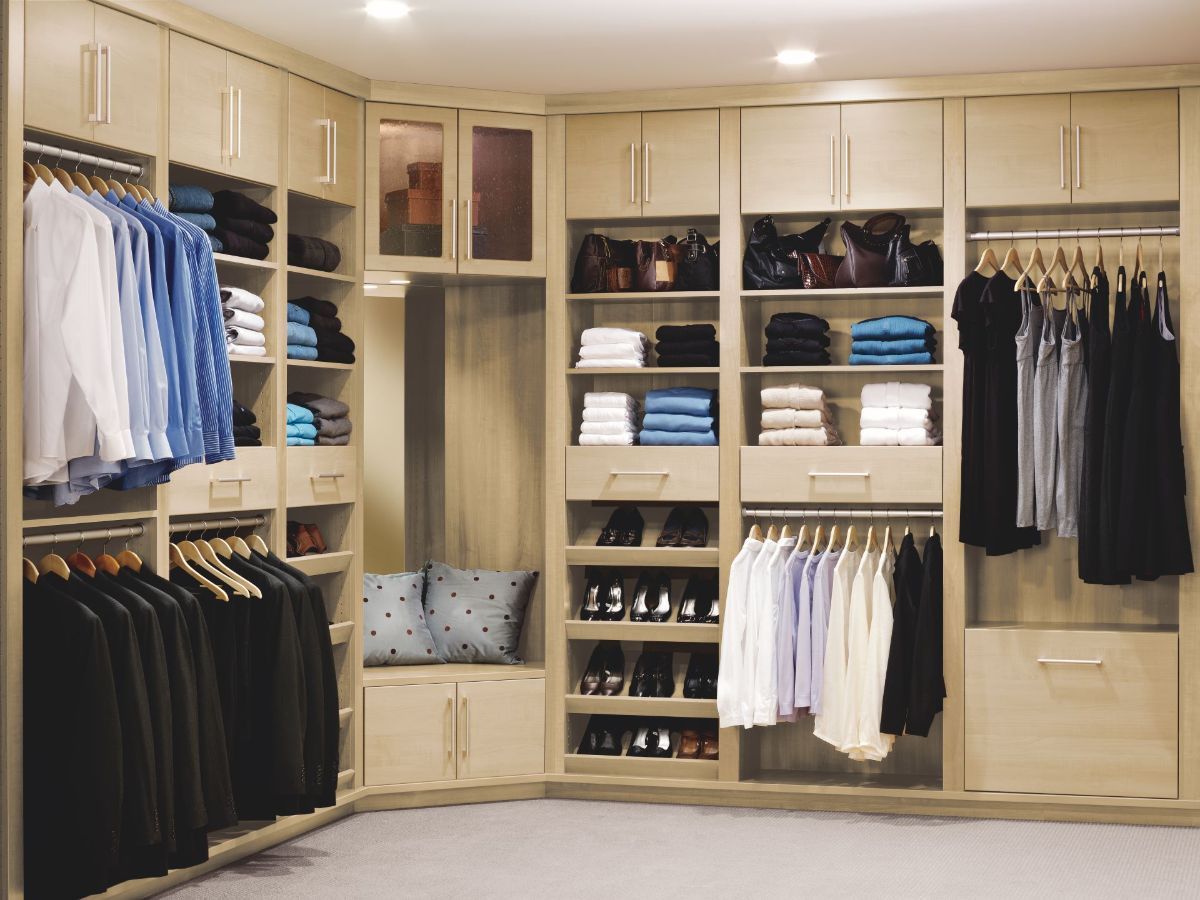 Custom Walk In Closet System