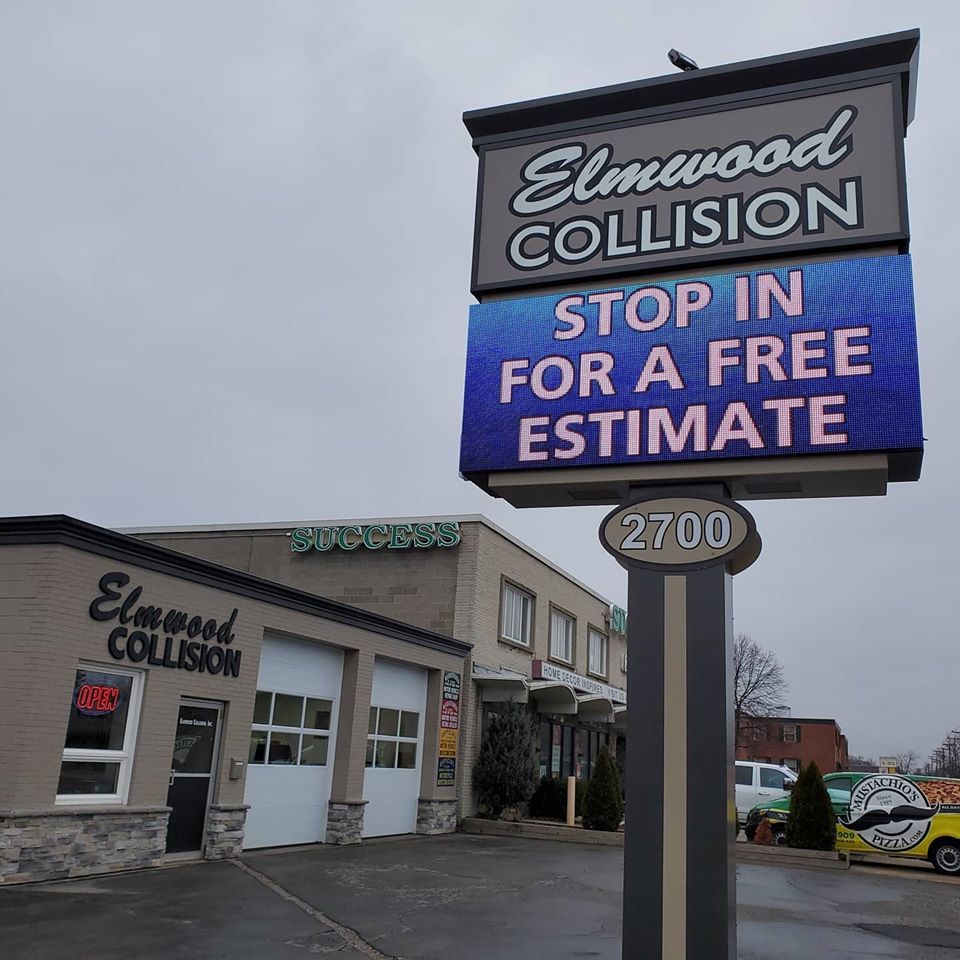 Free Estimate Signage at Elmwood Collision in Buffalo New York