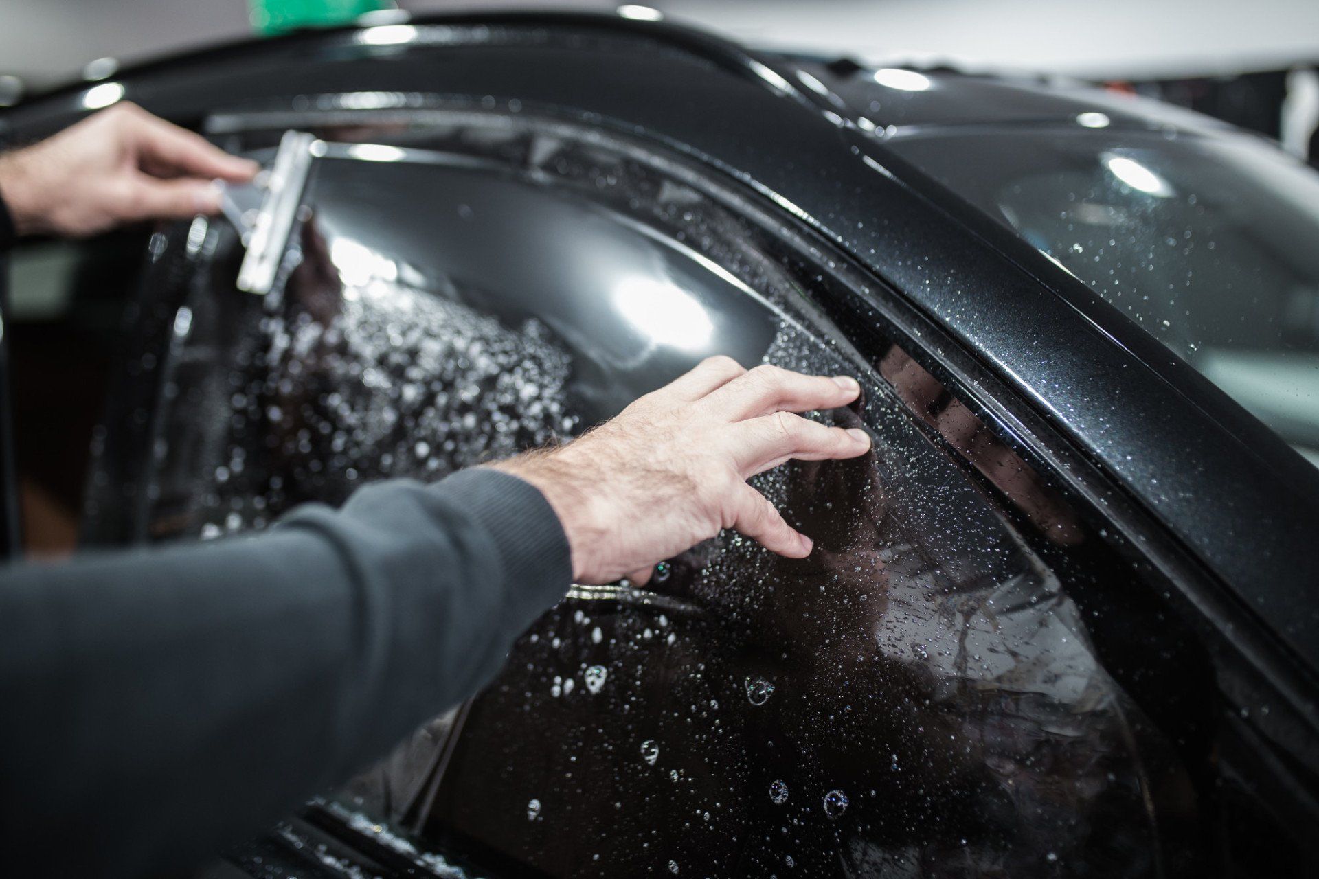 Automobile Window Tinting Process: How Long Does it Take to Tint Windows?