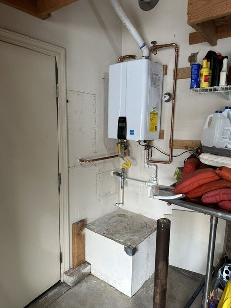 New tankless hot water heater installed by Mako Plumbing and Sewer Sacramento