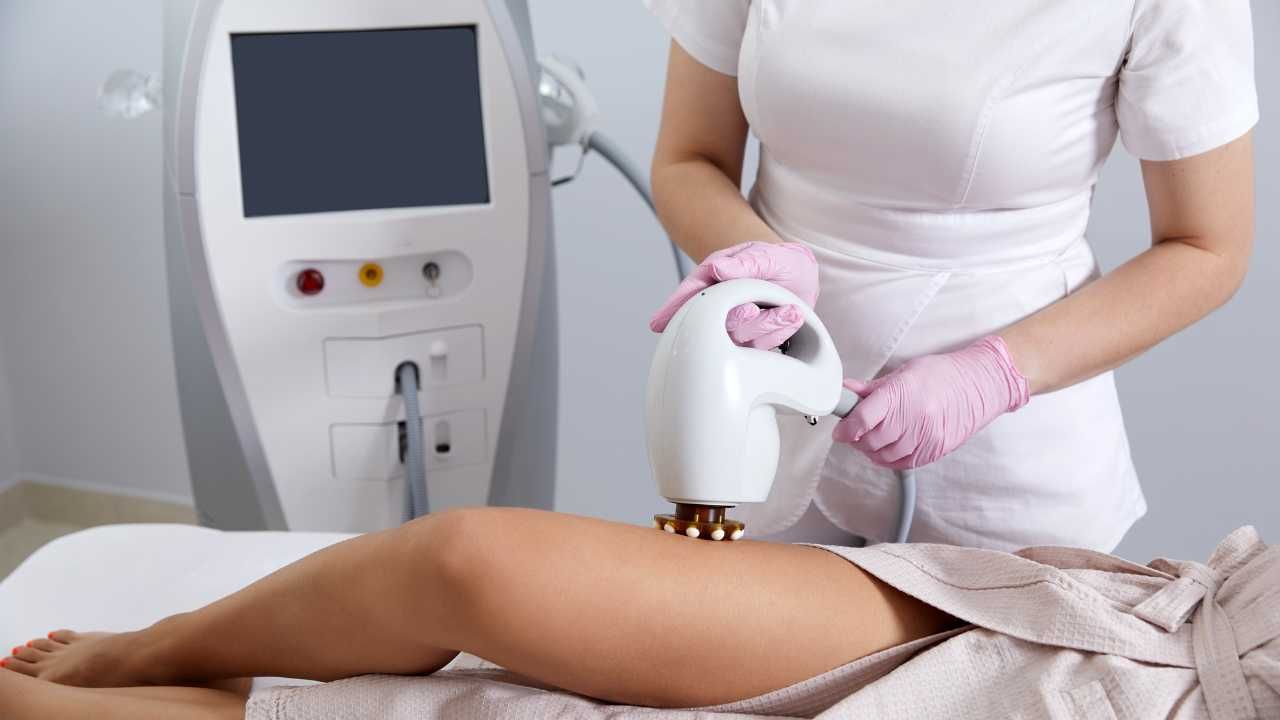 Boost Your Confidence and Self-Esteem with Body Contouring